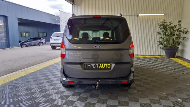 Ford Tourneo image 8