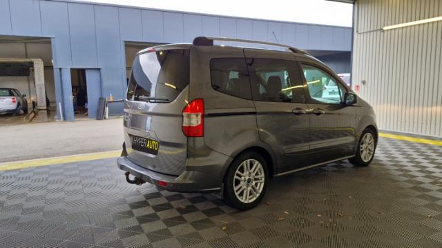 Ford Tourneo image 3