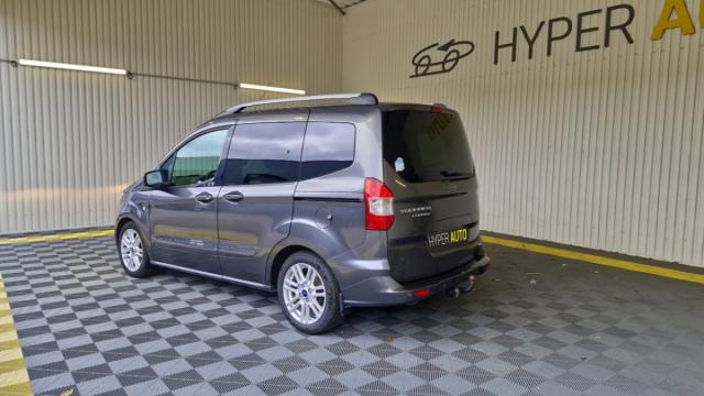 Ford Tourneo image 9