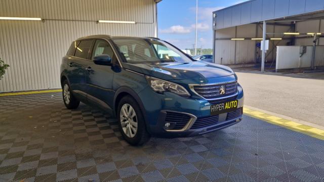 Peugeot 5008 image 1