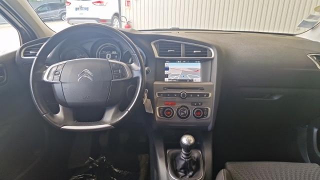 Citroen C4 image 2