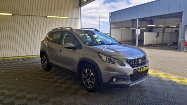 Peugeot 2008 image 9