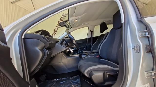 Peugeot 308 image 6