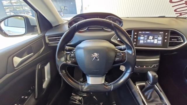 Peugeot 308 image 3