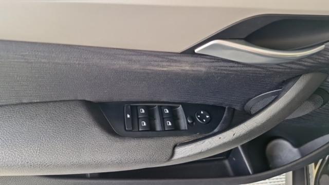 Bmw X1 image 7