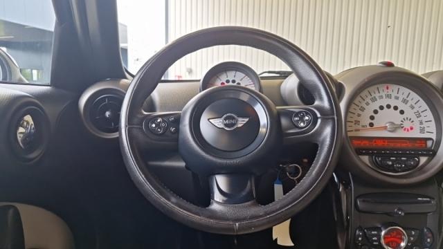 Mini Countryman image 8