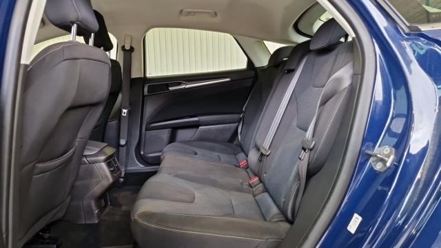 Ford Mondeo image 1
