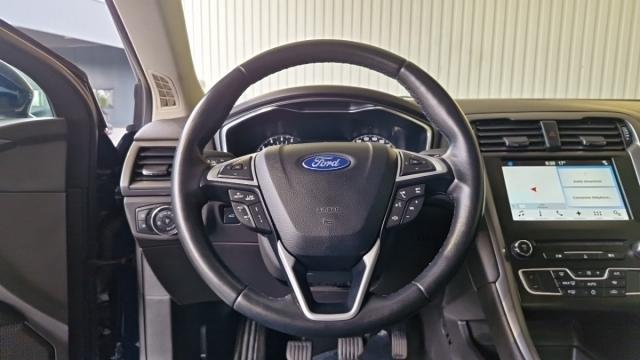 Ford Mondeo image 7