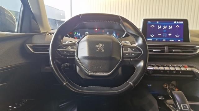 Peugeot 5008 image 4
