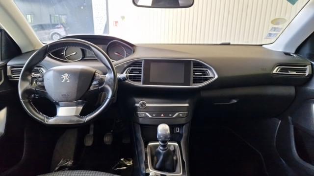 Peugeot 308 image 4