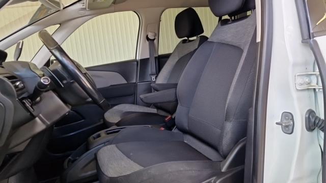 Citroen Grand C4 Picasso image 8