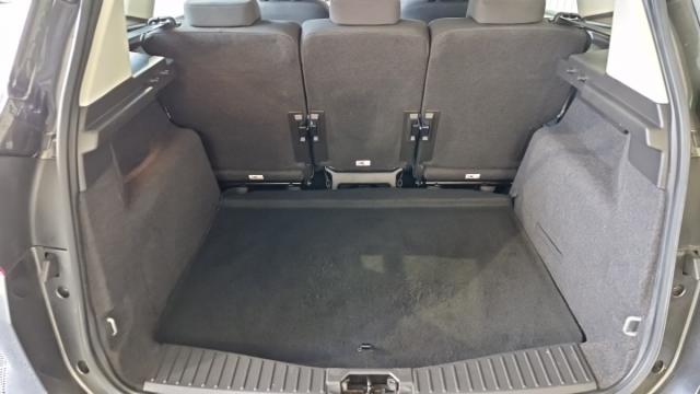 Ford C-Max image 2