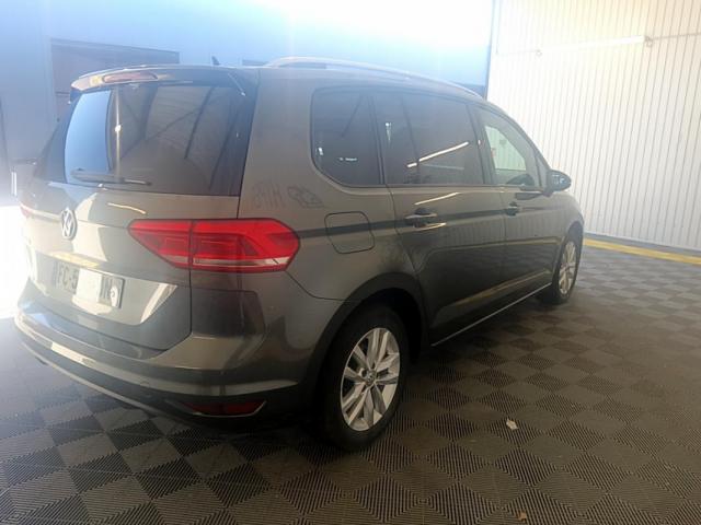 Volkswagen Touran image 9