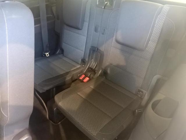 Volkswagen Touran image 3