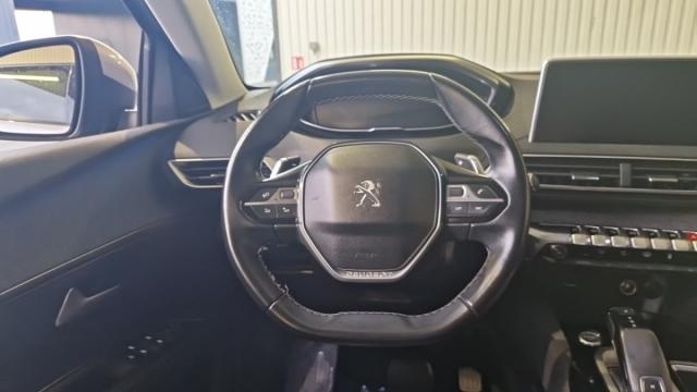 Peugeot 5008 image 9