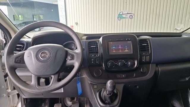 Opel Vivaro image 2