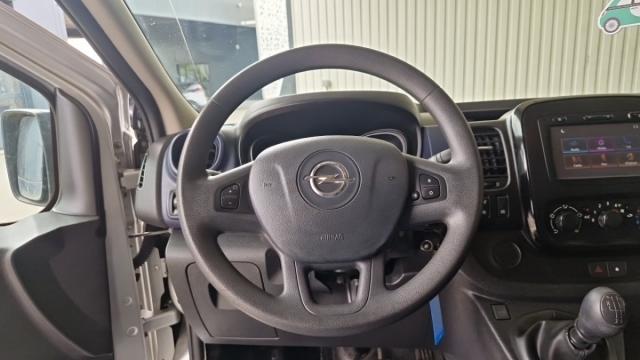 Opel Vivaro image 1