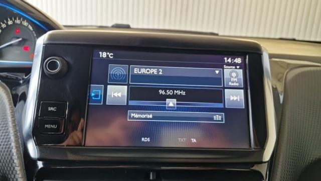 Peugeot 2008 image 4