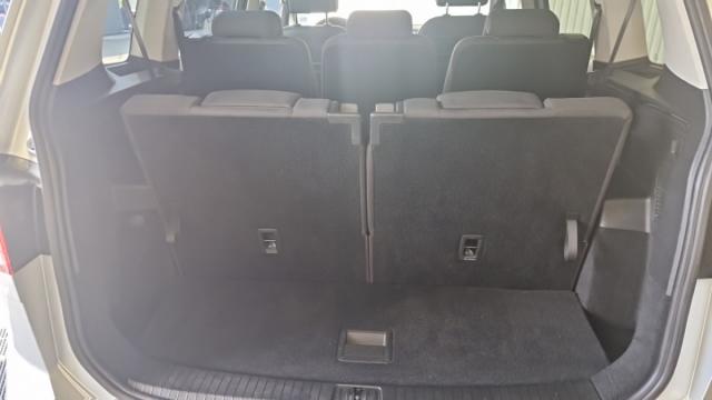 Volkswagen Touran image 8