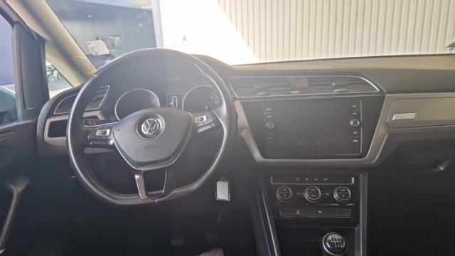 Volkswagen Touran image 3