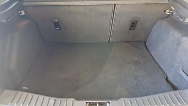 Ford Focus image 7