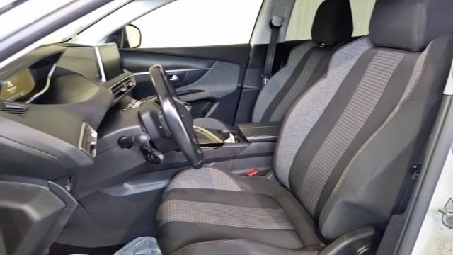 Peugeot 3008 image 7