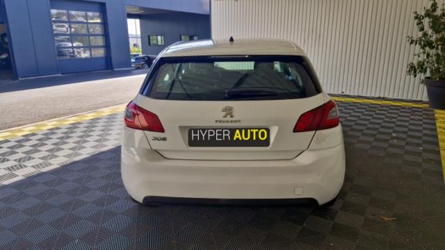 Peugeot 308 image 3