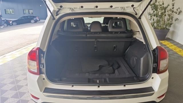 Jeep Compass image 5