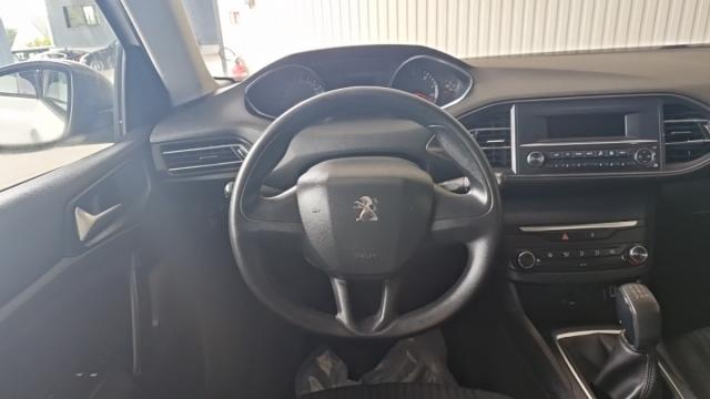 Peugeot 308 image 9