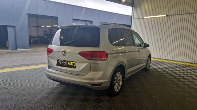 Volkswagen Touran image 1