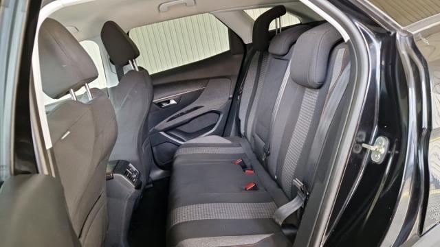 Peugeot 3008 image 6
