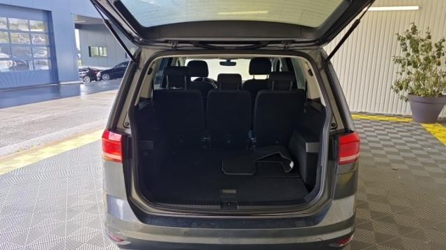Volkswagen Touran image 9