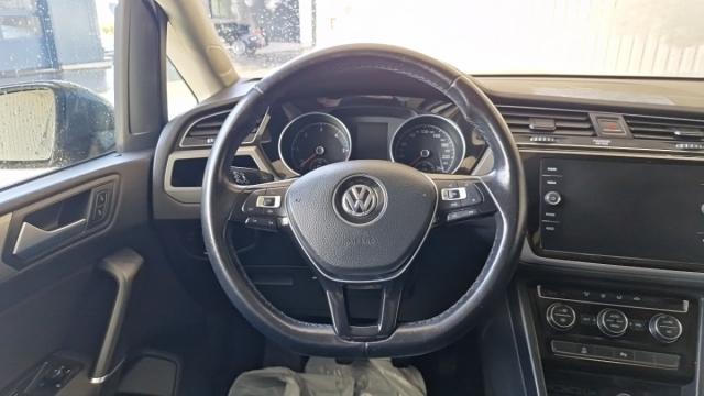 Volkswagen Touran image 5