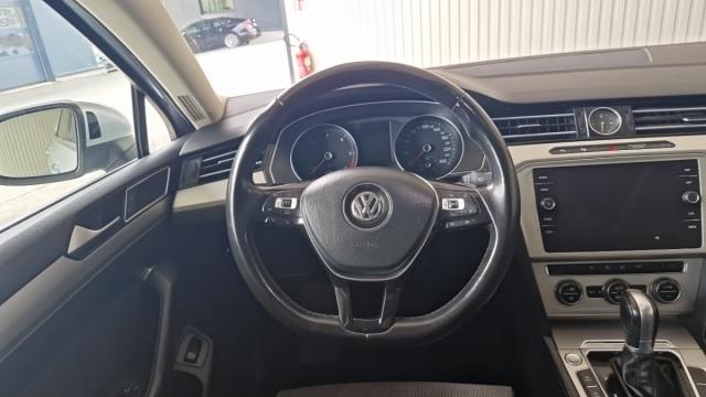 Volkswagen Passat Sw image 9