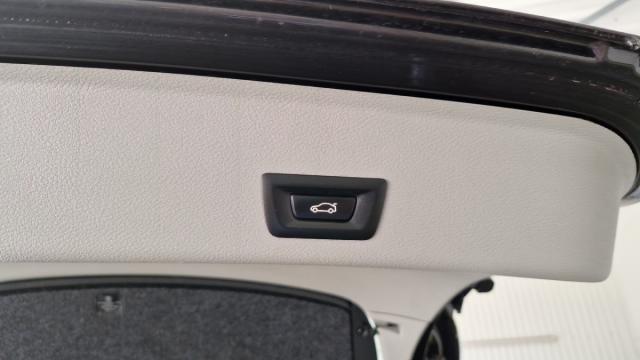Bmw X4 image 1