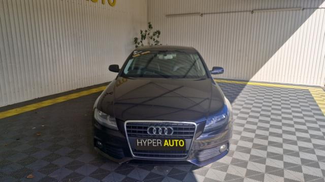 Audi A4 image 4