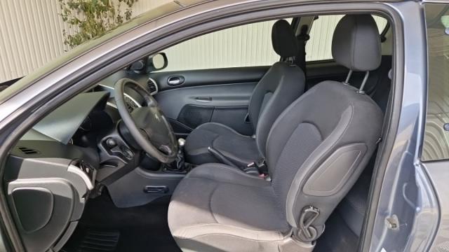 Peugeot 206+ image 2