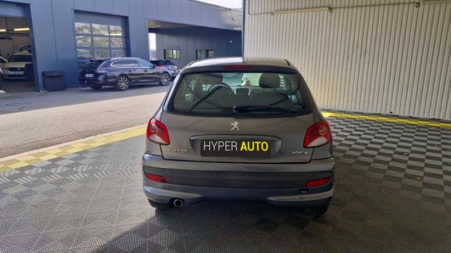 Peugeot 206+ image 1