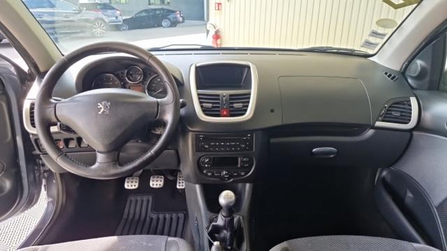 Peugeot 206+ image 5