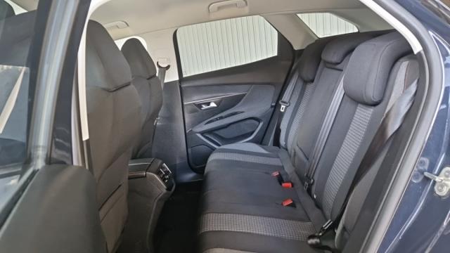 Peugeot 3008 image 1