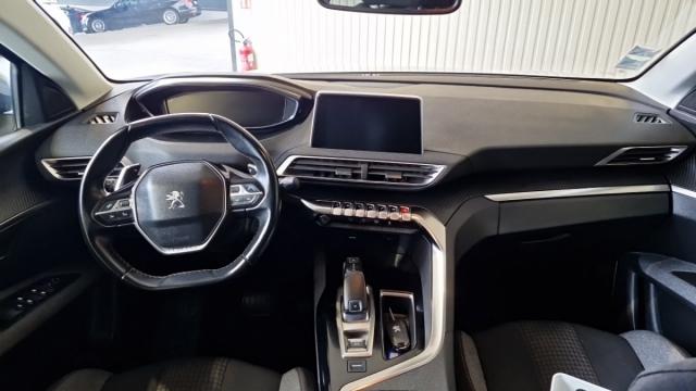 Peugeot 3008 image 8