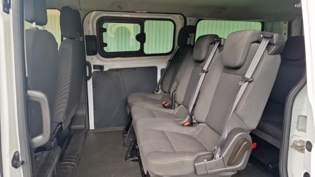 Ford Transit Custom Kombi image 6