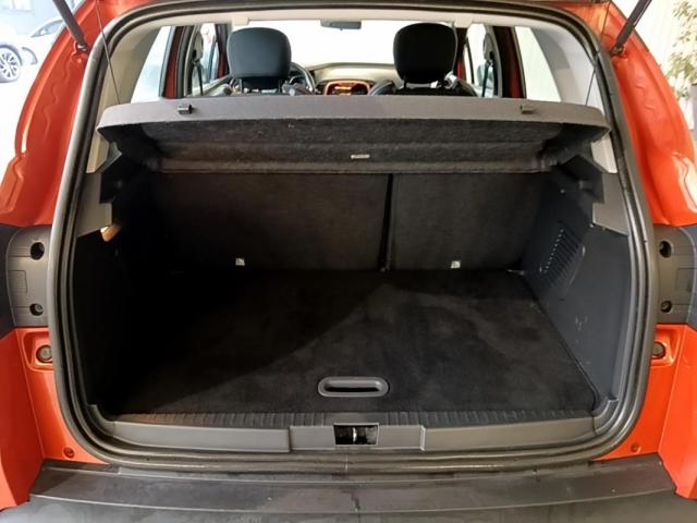 Renault Captur image 2