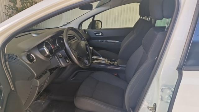 Peugeot 3008 image 1