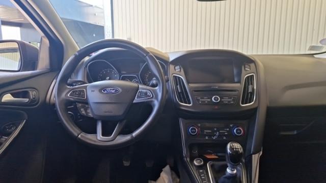 Ford Focus image 5