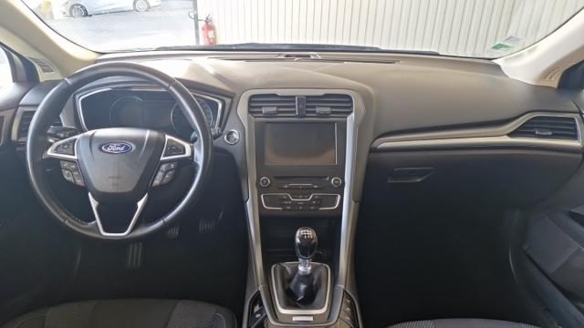 Ford Mondeo image 6