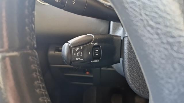 Peugeot 3008 image 8
