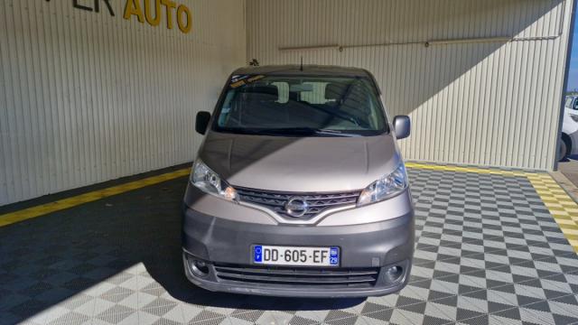 Nissan Nv200 image 8