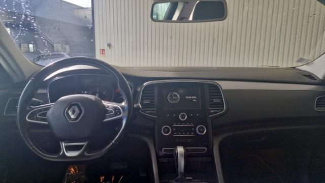 Renault Talisman Estate image 9