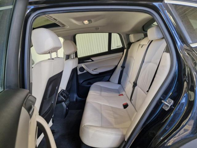 Bmw X4 image 1